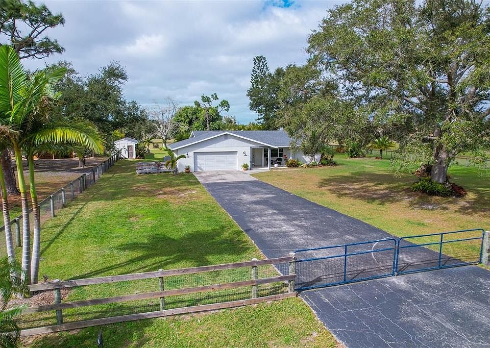 1st image of 585 PALOMINO TRAIL