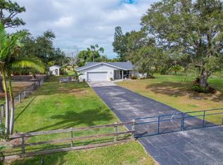 585 Palomino Trl, Englewood, FL 34223