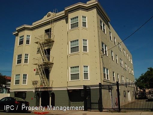 2nd image of 144 13th St #2686465