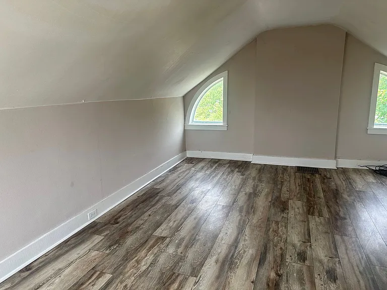 800 Tuckerton Ave #2 — Photo 15