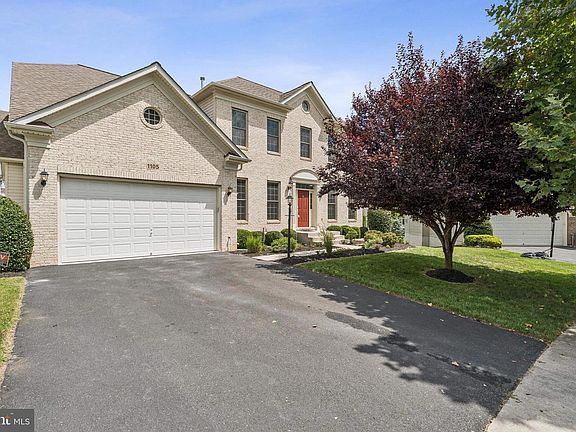 2nd image of 1105 Verbena Ct