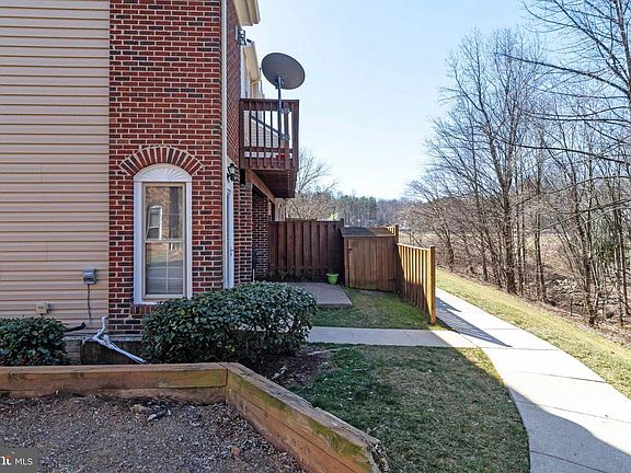 5th image of 12546 Kempston Ln