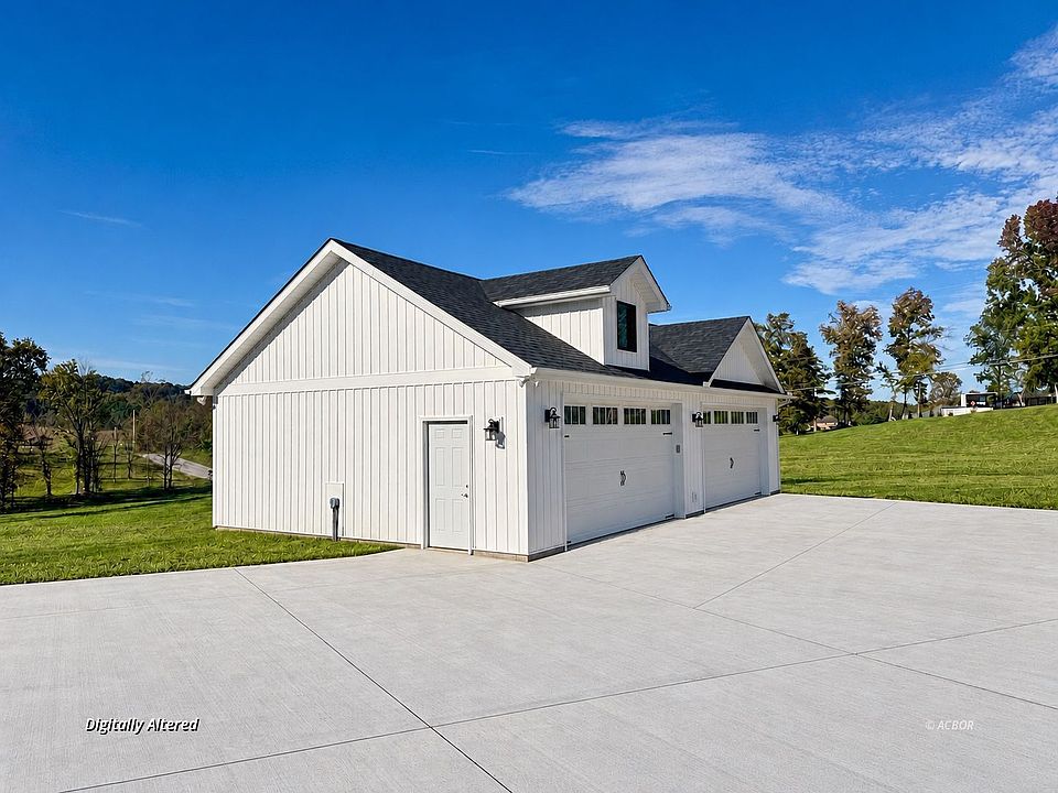 2nd image of 22 Centenary Rd