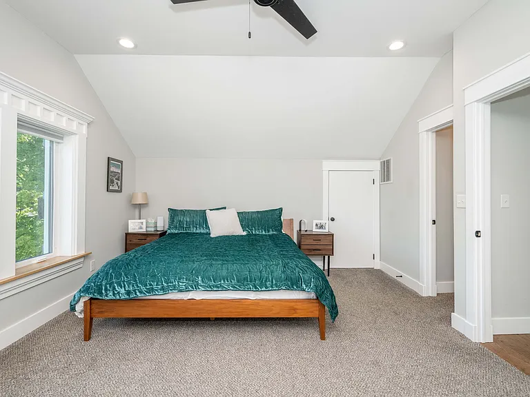 3105 Gloss Ave — Photo 29