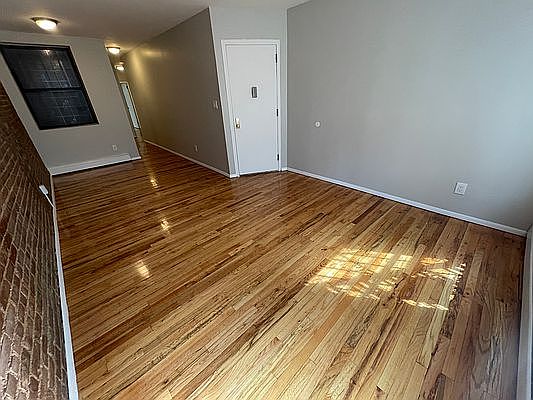 5th image of 105 E 100th St APT 3B