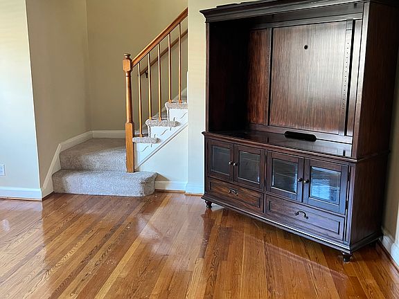The Entertainment Center can be a part of the lease.
