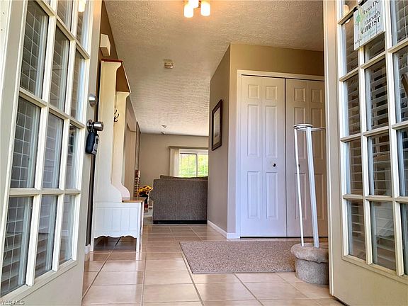 2nd image of 3916 Burrwood Dr
