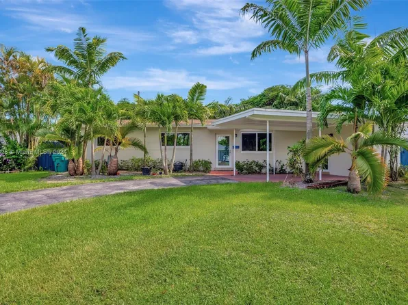 9730 Bahama Dr, Cutler Bay, FL 33189