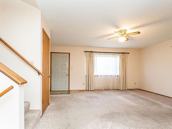 4th image of 2961 Bonita Ct
