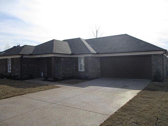 2nd image of 5257 Blue Diamond St