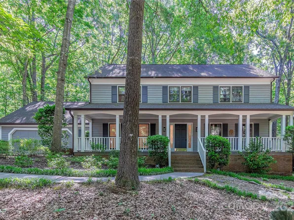 2310 Vestry Pl, Charlotte, NC 28270