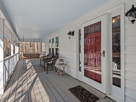 2nd image of 226 River Forest Dr