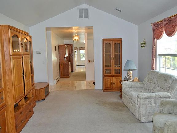 5th image of 3428 Vicari Ave
