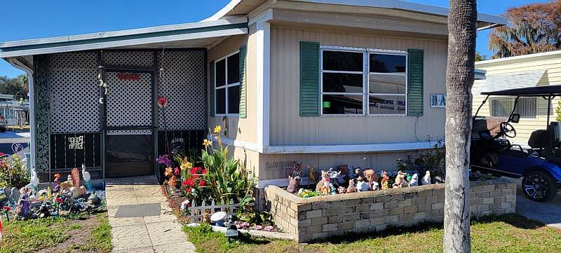 1st image of 11A Douglas Dr