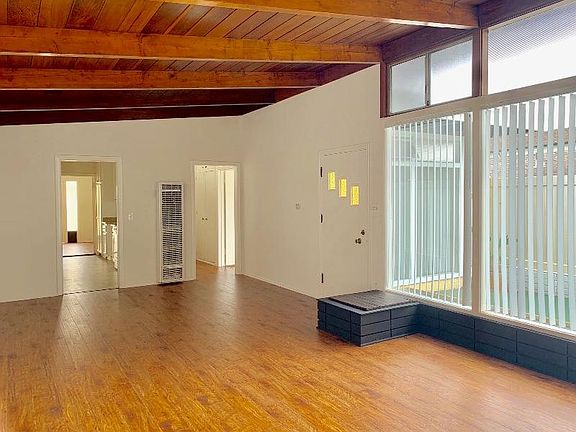 4th image of 531 Marine Ave