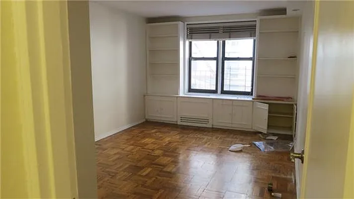 Rented by Lara Group | media 27