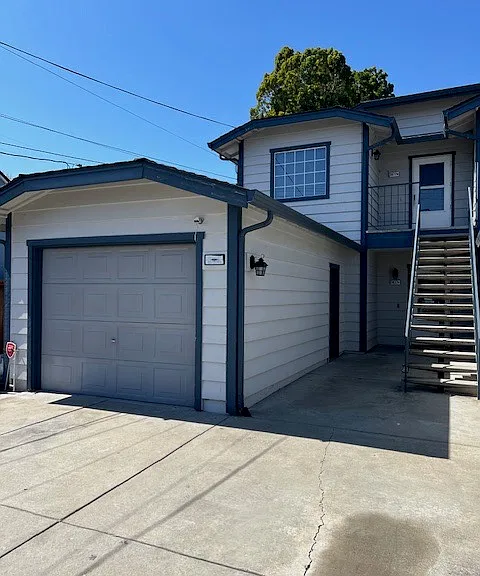 7677 Wells Ave — Photo 3