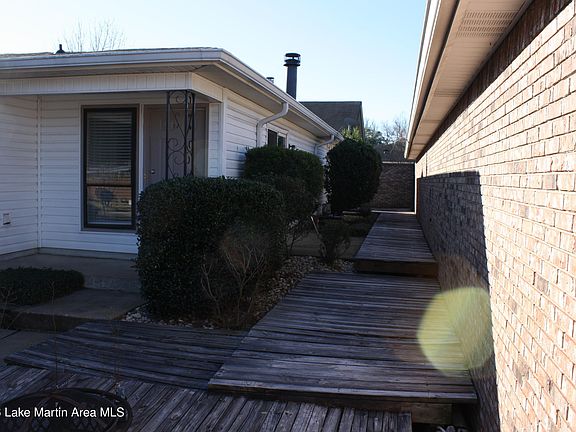 5th image of 6004 Nora Pl