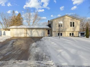 4943 142nd St W, Apple Valley, MN 55124