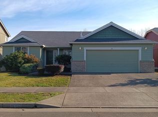 211 Churchill Downs St SE, Albany, OR