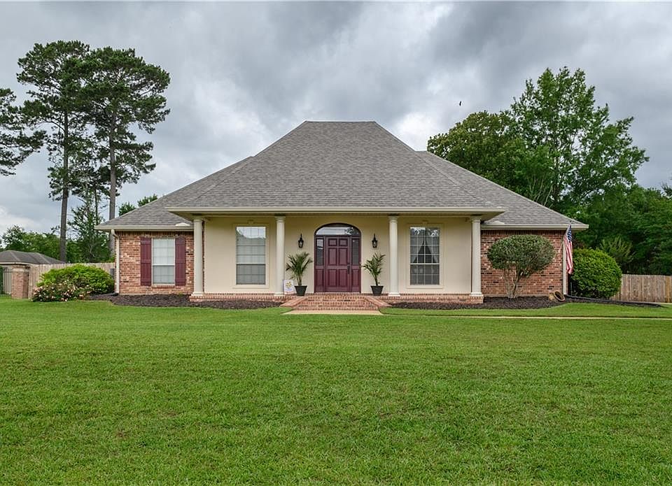 1st image of 5062 Laura Ln