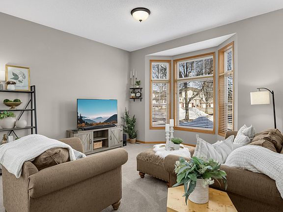 2nd image of 20062 Heritage Dr
