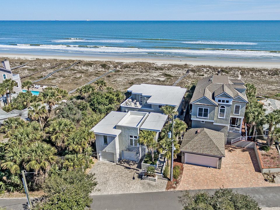 1st image of 2025 Beach Ave
