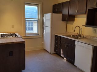 2930 W 12th St, Cleveland, OH 44113