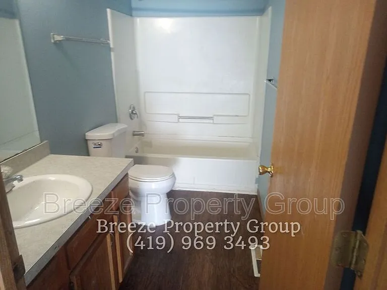 1449 N Huron St — Photo 13