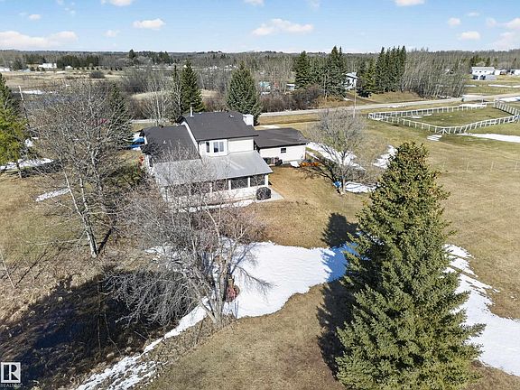 4th image of 52471 Range Rd #223-301
