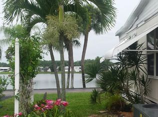 4157 69th Ln N #911, West Palm Beach, FL 33404