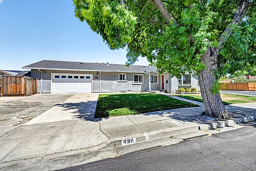 488 Jensen St Photo 1