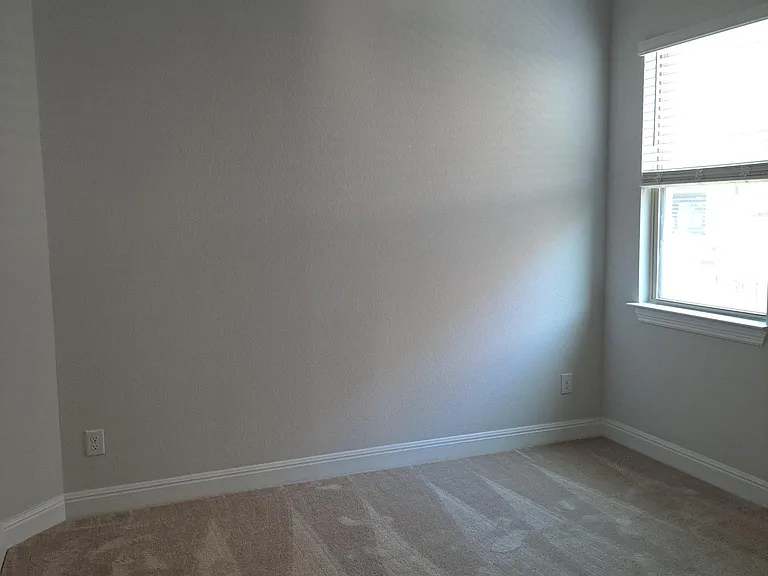 260 Jefferson Dr — Photo 11