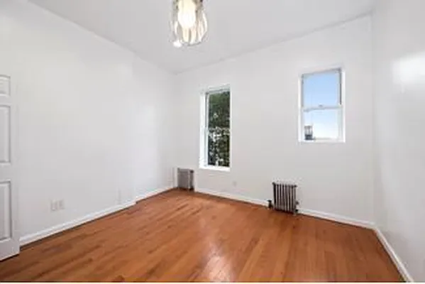 Rented by Nest Seekers International | media 11