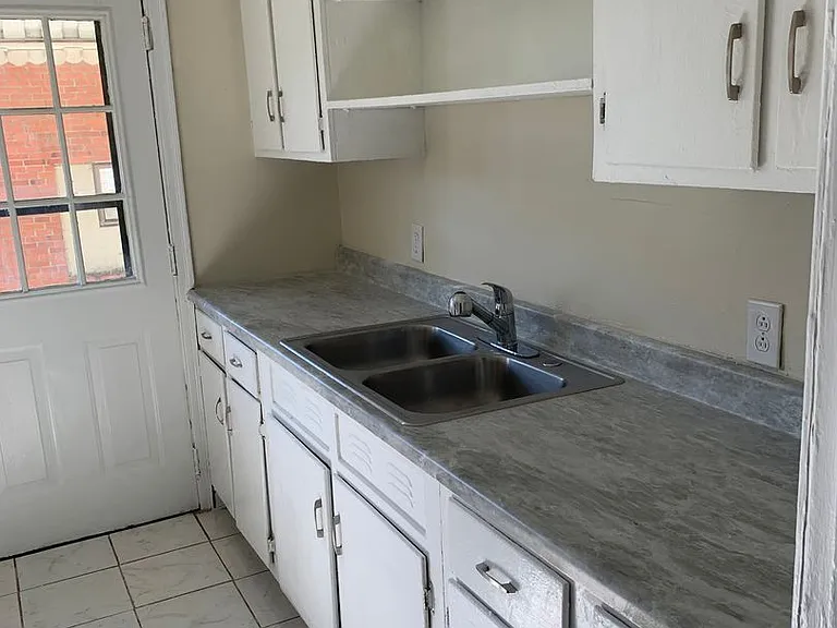 1425 Kimberly Rd — Photo 6