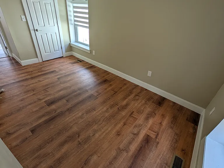 358 S Craig Ave — Photo 12