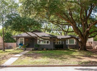 301 Harbin Ave, Waxahachie, TX 75165