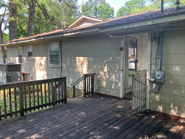 620 Hibner St — Photo 11