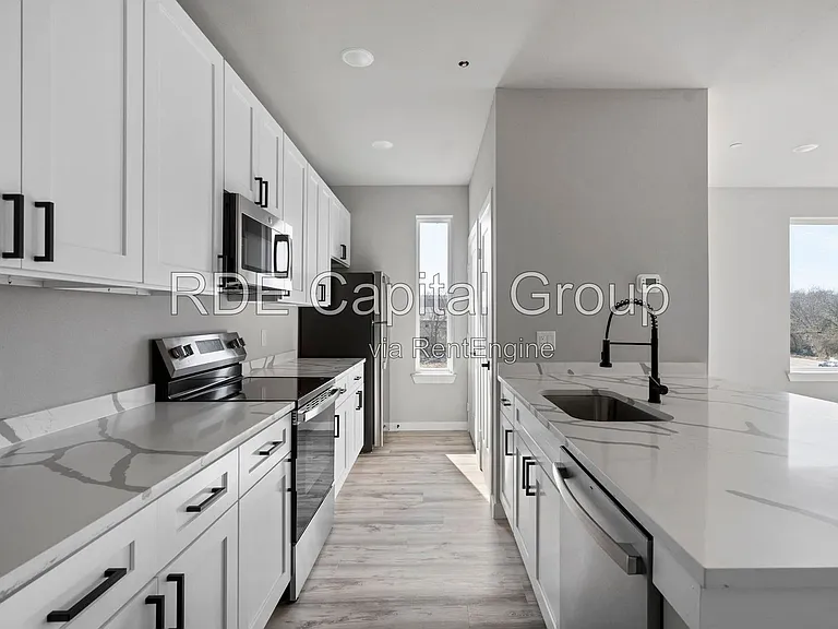 948 S Corinth Street Rd #1 — Photo 40