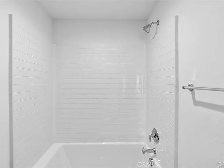 34036 Burcham Ln — Photo 22