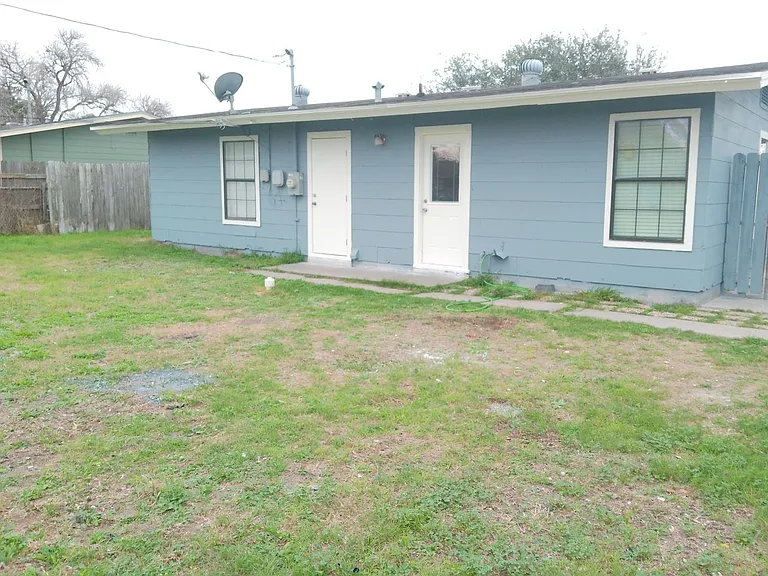4822 Mokry Dr — Photo 9