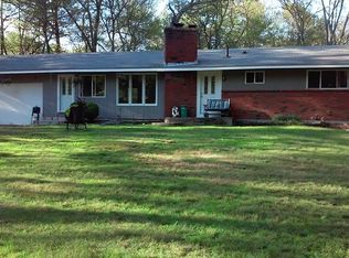 58 East St, Upton, MA 01568
