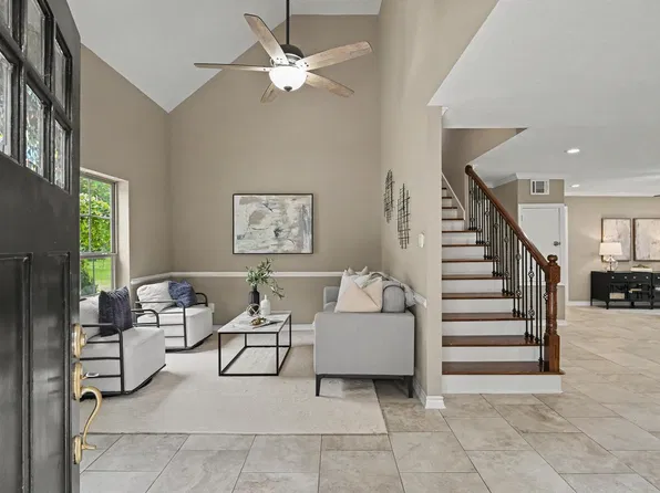 15211 Jamaica Dr, Willis, TX 77318