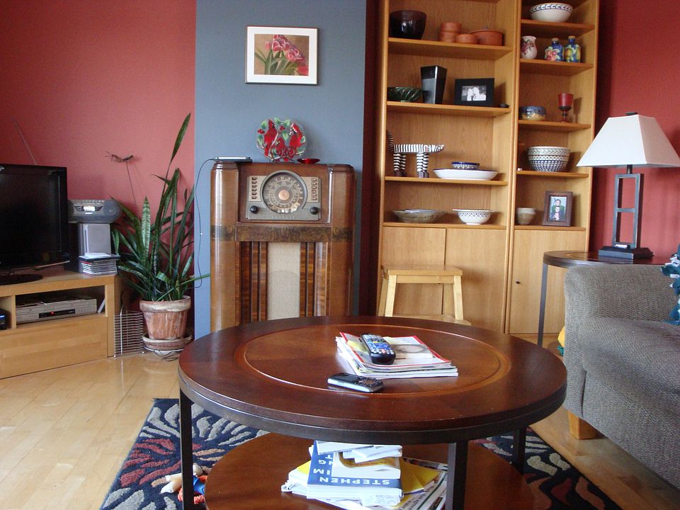 2nd image of 2867 Middle Sattre Rd