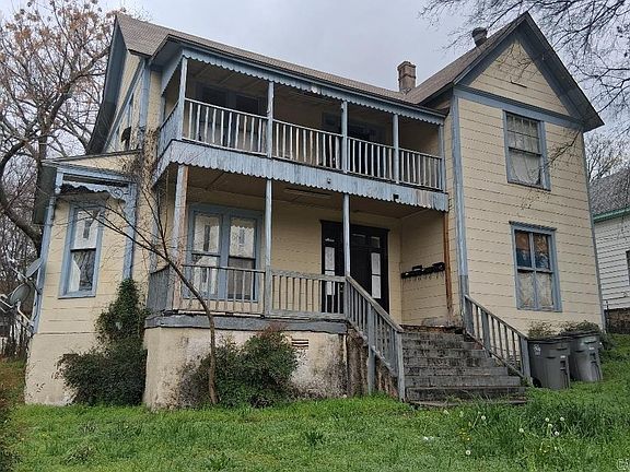 2nd image of 124 Dawer St