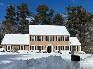 4 Haydn Ln, Walpole, MA 02081