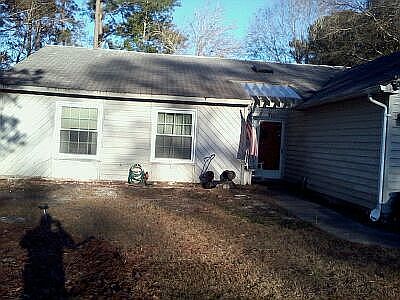 3rd image of 110 Cottonwood Dr