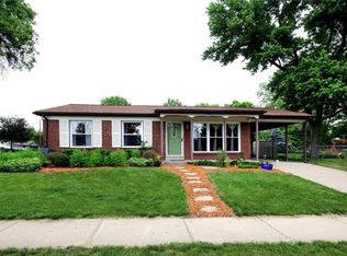 11499 Essex Ave, Maryland Heights, MO 63043