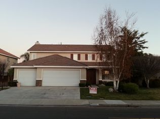 40556 Symphony Park Ln, Murrieta, CA 92562