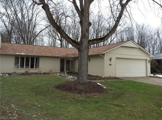 22735 Creek Bend Ct, Strongsville, OH 44149